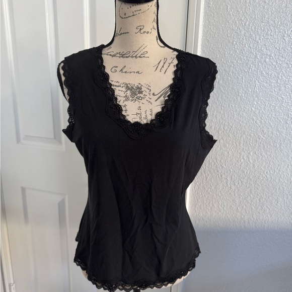 Context Black Sleeveless Top - Picture 1 of 7